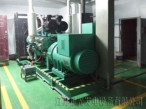 南寧鳳祥名居小區(qū)800KW里卡多發(fā)電機組